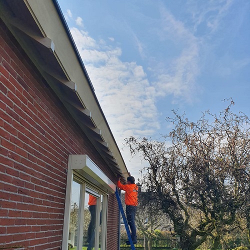 Reiniging schilder houtwerk woning particulier Zijderveld April 2021
