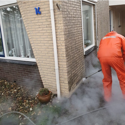 Gevel reiniging en impregneren straat Heerhugowaard Butterhuizen januari 2021