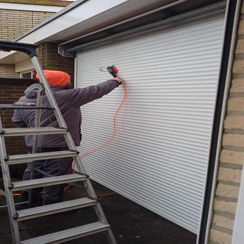 Reinigen binnen en buitenzijde rolluiken in Warmenhuizen Januari 2026