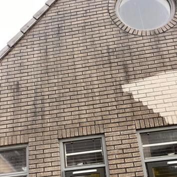 Reinigen buitengevel woning Butterhuizen Heerhugowaard December 2023