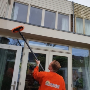 Reiniging gevelbekleding en ander houtwerk woning Heerhugowaard Oktober 2021