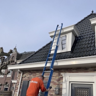 Reiniging dakkapellen en schoonmaken zonnepanelen Vinkeveen April 2022