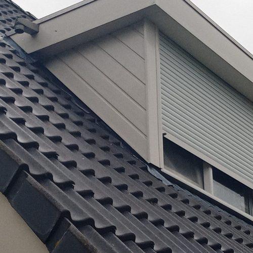 Reinigen gevelbekleding en dakkapellen Heiloo Vennewater September 2026