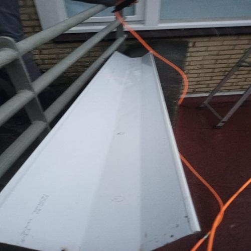 Reinigen binnen en buitenzijde rolluiken in Warmenhuizen Januari 2026