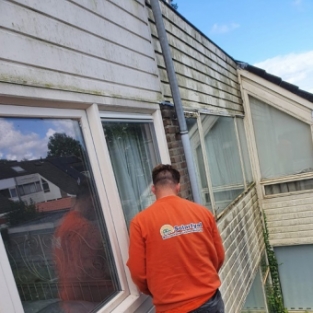 Reiniging dakkapel en gevelbekleding woning Middenmeer September 2020