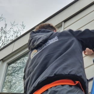 Reiniging gevelbekleding en reiniging boeidelen woning Sint Pancras Februari 2020