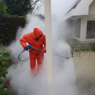 Verflaag gevel verwijderen gevel reiniging woning Bloemendaal December 2020