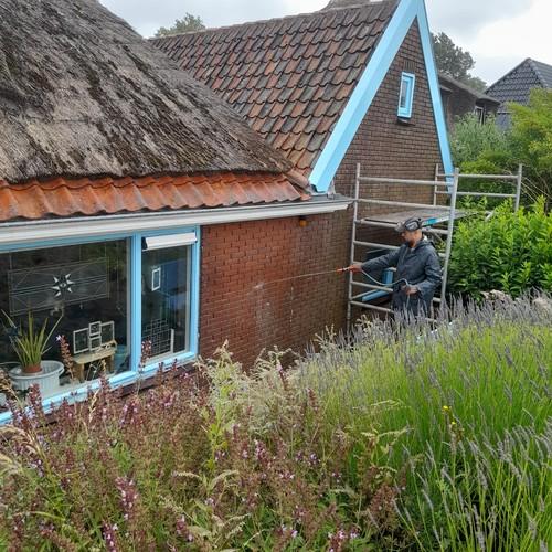 Reiniging, gevelrenovatie en glasbewassing woning Koedijk Juni 2026