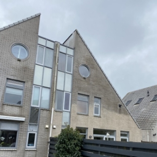 Gevel reiniging en impregneren 4 woningen Heerhugowaard Oostertocht Mei 2021