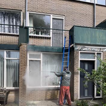 Gevelrenovatie voor,- en achterzijde woning Planetenwijk Heerhugowaard Mei 2023