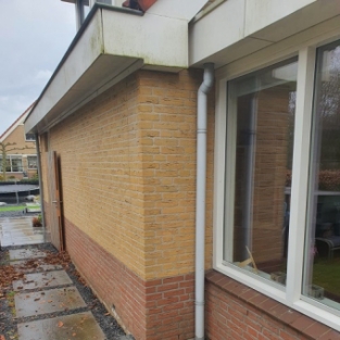 Gevel reiniging en impregneren woning Bergen Noord Holland Maart 2021