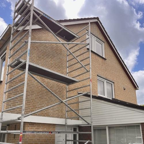 Gevelrenovatie en schoorsteenrenovatie woning Alkmaar Bergermeer juni 2024