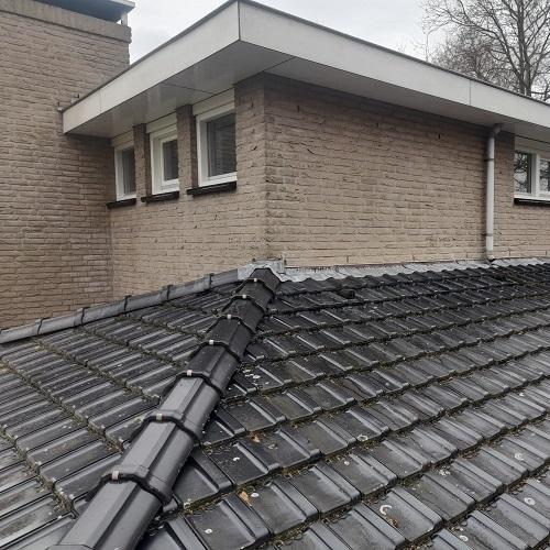 Reinigen boeidelen, kozijnen en glas in Heiloo-Midden April 2026