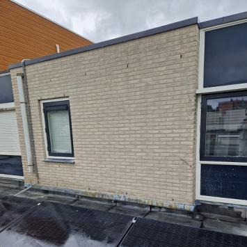 Reinigen en deels renoveren gevel woning Oostertocht Heerhugowaard Juni 2023