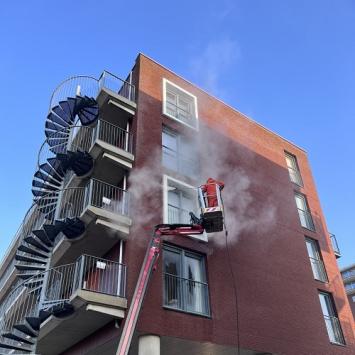 Reinigen betonnen randen appartementen VvE Heerhugowaard December 2022