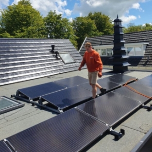 Zonnepanelen onderhoud en schoonmaak woning particulier Nieuwe Niedorp Juli 2020