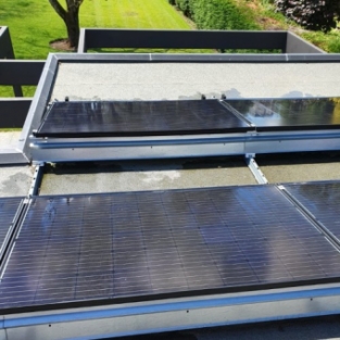 Zonnepanelen onderhoud en schoonmaak woning particulier Nieuwe Niedorp Juli 2020