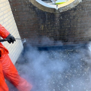 Gevel reiniging en impregneren van woning in Heerhugowaard Oostertocht Juni 2022