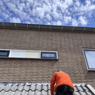 Lood vervangen afdak voorgevel loodslabben vervanging Heerhugowaard Augustus 2022