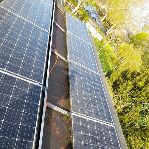 Reiniging zonnepanelen en glasbewassing in Hoorn-Noord April 2026