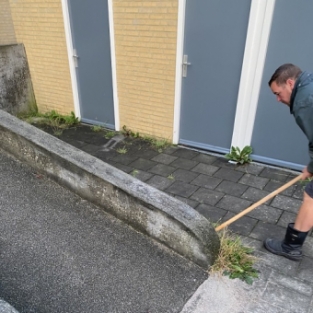 Straatwerk reiniging vereniging van eigenaren Alkmaar de Mare Juli 2021