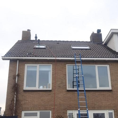 Reiniging dak en dakgootrand Lange Weide Oudendijk November 2025
