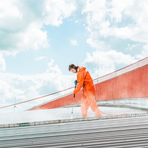 Reiniging staalconstructie en daken AZ Stadion Alkmaar Januari 2026