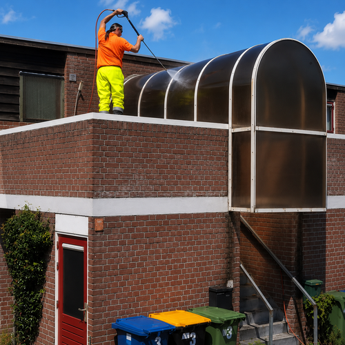 Reiniging entreeportieken woonblokken De Mare Alkmaar juni 2026