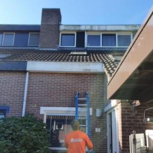 Reinigen dakkapel en boeidelen woning particulier in Hoorn Mei 2020