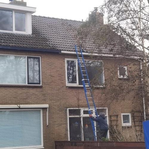 Reiniging dak en dakgootrand Lange Weide Oudendijk November 2025
