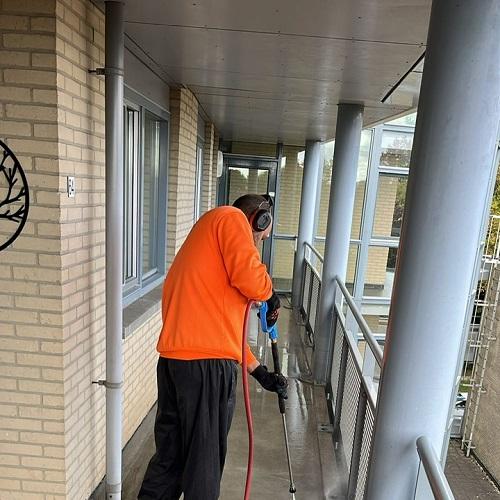 Reiniging metselwerk en conservering kozijnen Alkmaar Muiderwaard Oktober 2025
