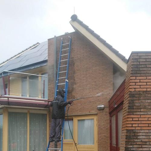 Reiniging houtwerk, gevels en terras Schermerhorn Augustus 2025