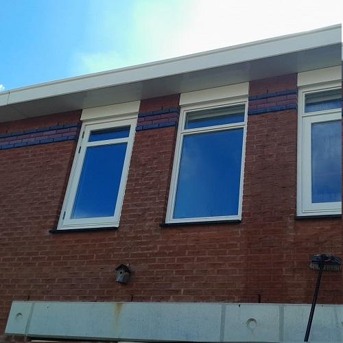Reinigen Eternite, luifels, goten en dakopbouwen Egmond aan de Hoef September 2025