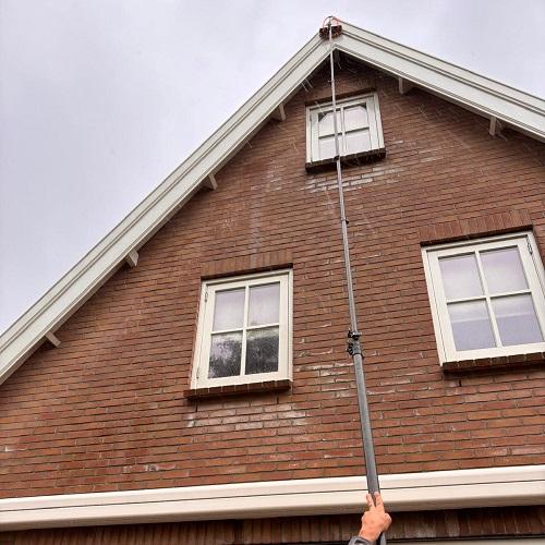 Reinigen houtwerk, glas en zonnepanelen Alkmaar Oudorp Juni 2025