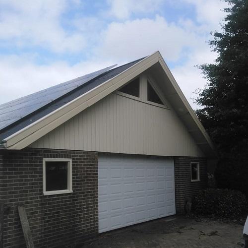 Reinigen houtwerk en glasbewassing woning Venhuizen Juli 2025