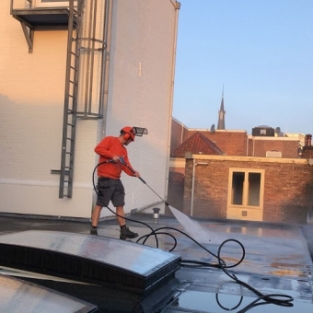 Bouwoplevering schoonmaak winkelpand Alkmaar bedrijf Oktober 2021