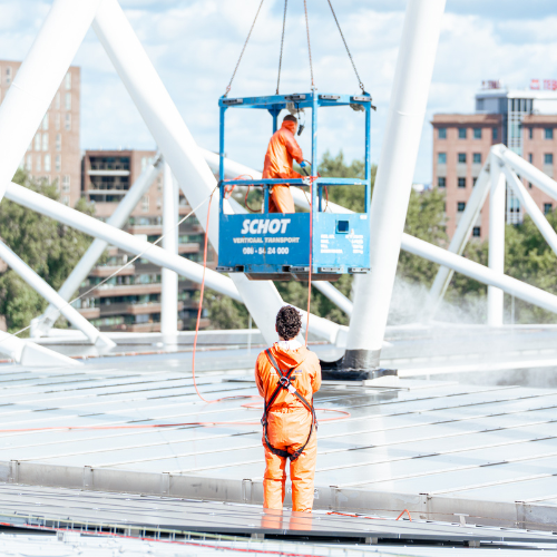 Reiniging staalconstructie en daken AZ Stadion Alkmaar Januari 2026