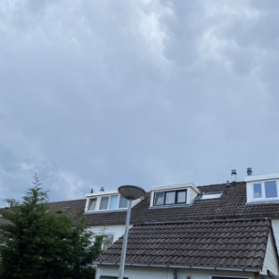 Schoonmaken dakkapellen en gevelbekleding woningen Alkmaar de Mare Mei 2021