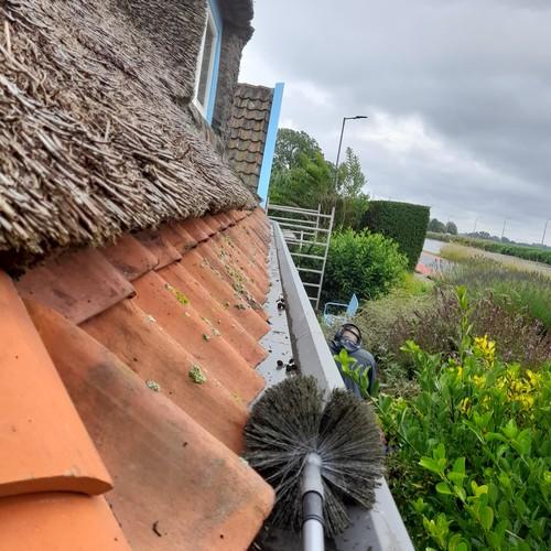 Reiniging, gevelrenovatie en glasbewassing woning Koedijk Juni 2026