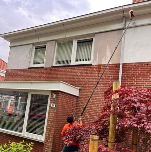 Reinigen boeidelen, dakkapel, kozijnwerk en ramen woningen Heiloo mei 2024