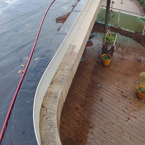 Reinigen en hydrofoberen betonnen dakranden Bergermeer Alkmaar oktober 2026