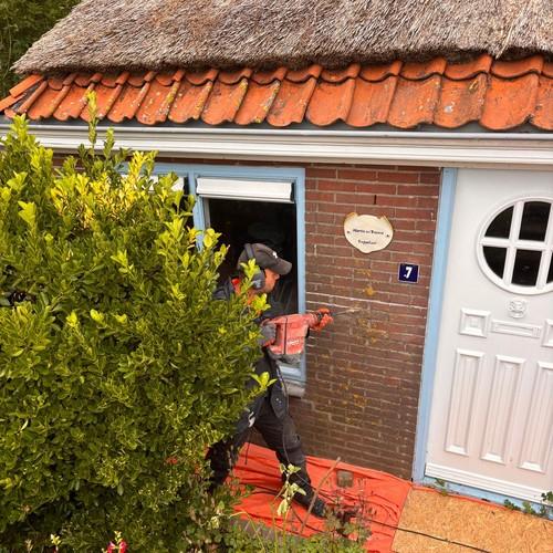 Reiniging, gevelrenovatie en glasbewassing woning Koedijk Juni 2026