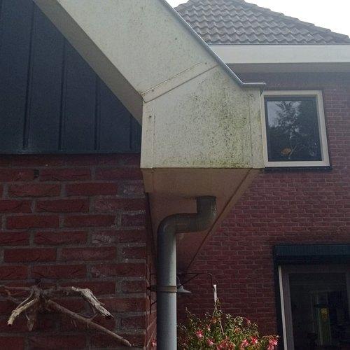Reinigen gevelbekleding, boeidelen en zonnepanelen Zuid-Scharwoude Duizend Eilandenrijk juni 2026