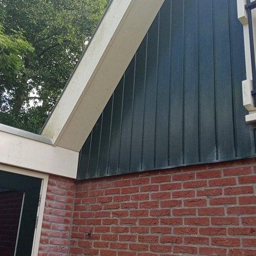 Reinigen gevelbekleding, boeidelen en zonnepanelen Zuid-Scharwoude Duizend Eilandenrijk juni 2026