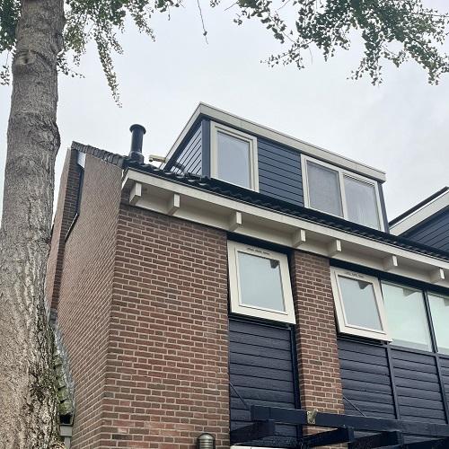 Reinigen dakkapellen Alkmaar Schouwstraat oktober 2025