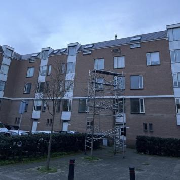 Reiniging kunststof elementen rondom appartementencomplex IJmuiden November 2022