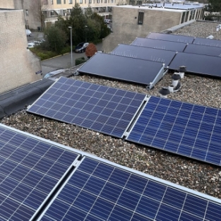 Onderhouden en schoonmaken van zonnepanelen installaties Alkmaar februari 2022